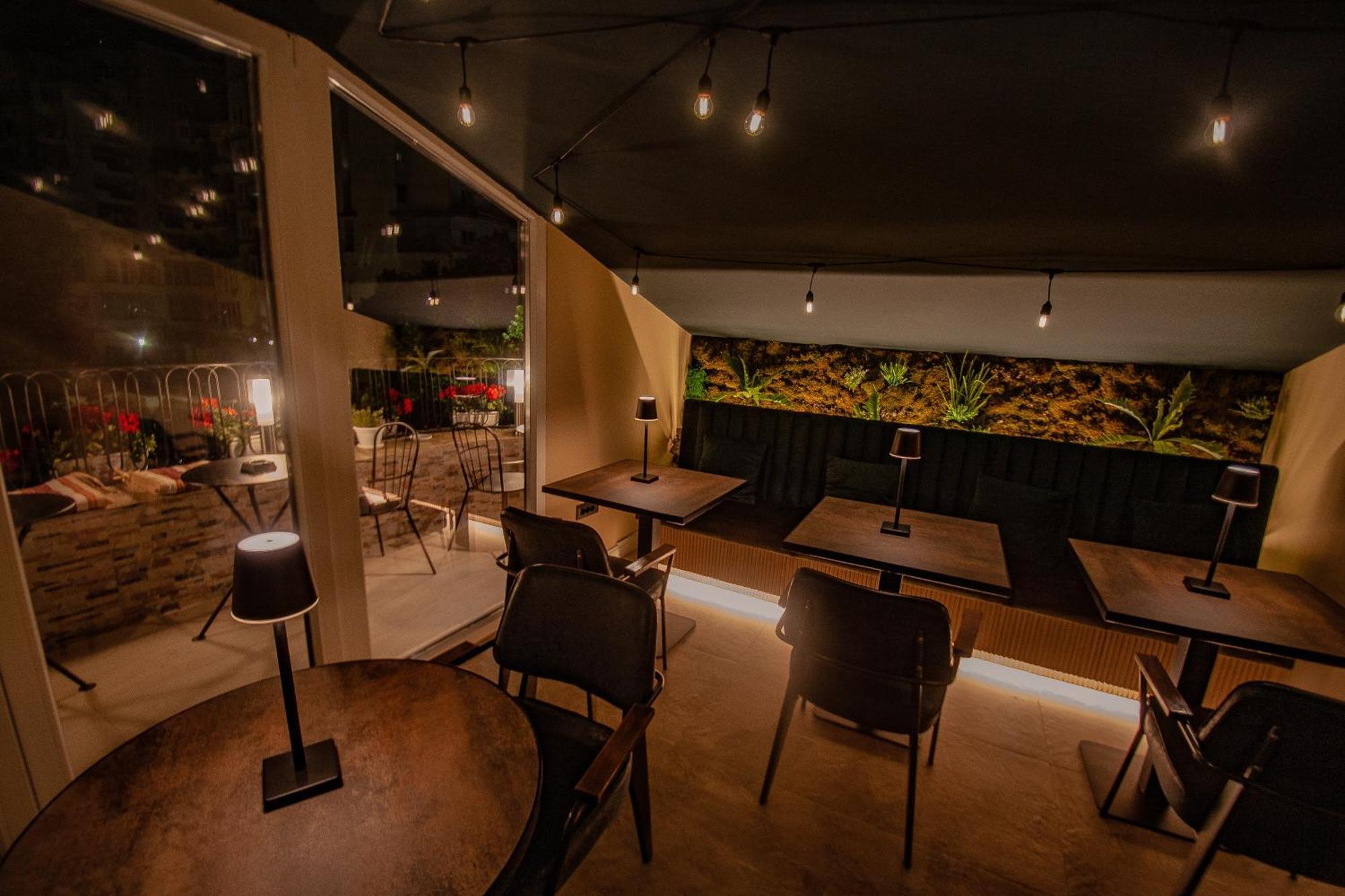 Vila Koja Boutique Hotel Тирана Екстериор снимка