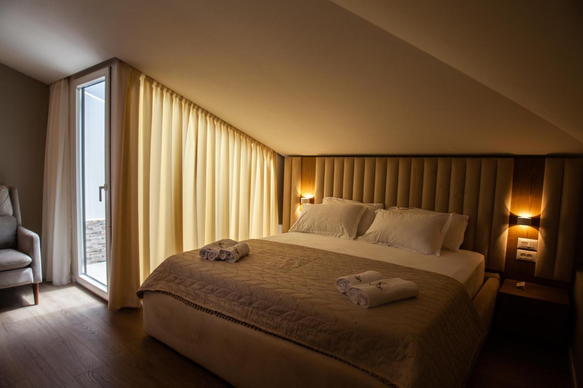 Vila Koja Boutique Hotel Тирана Екстериор снимка